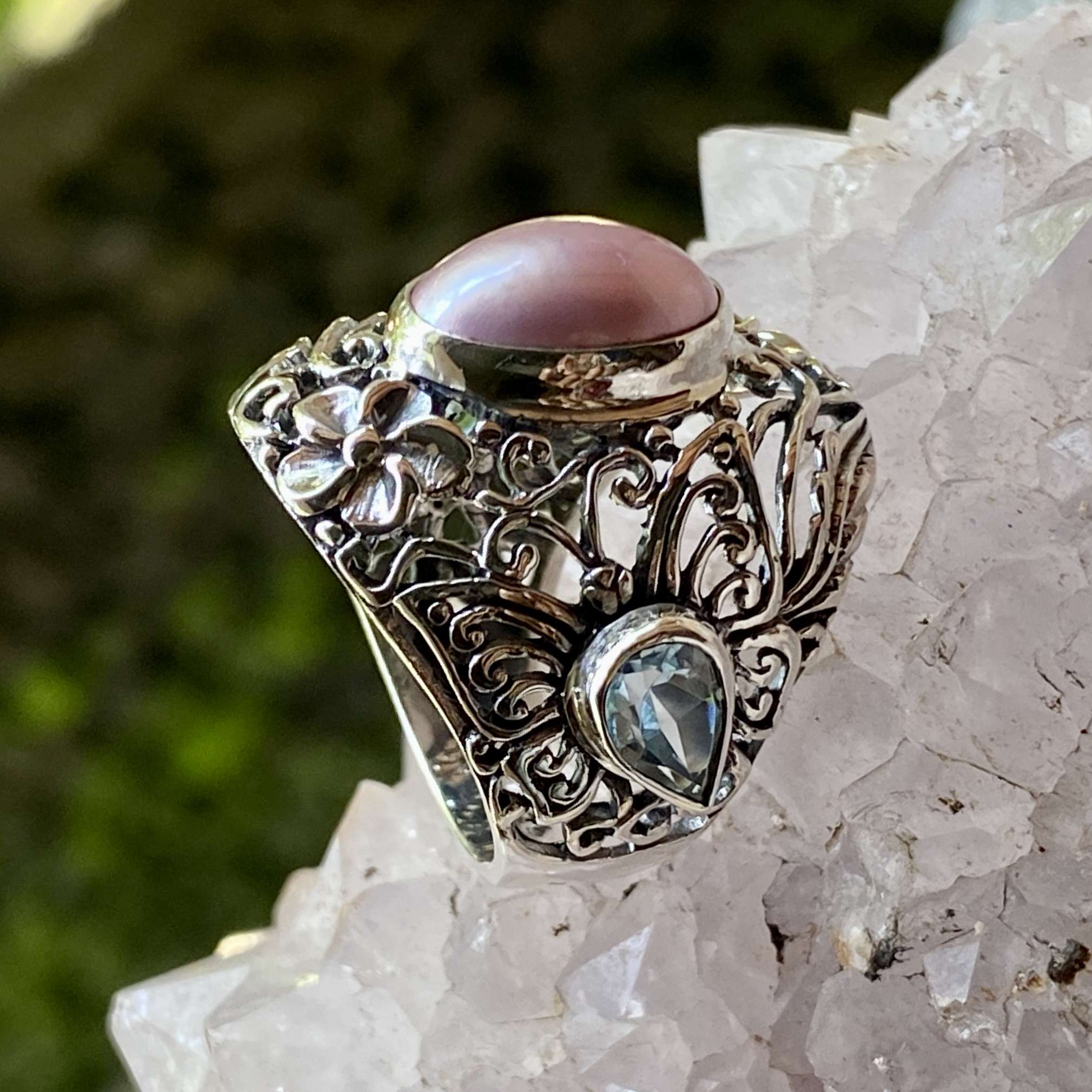 (UNIQUE BALI 925 SILVER BUTTERFLY RING WITH PINK MABE PEARL)